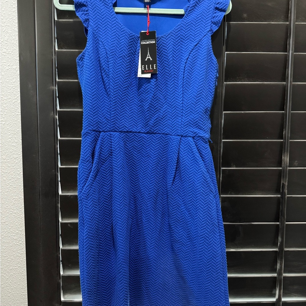 Elle Women's Vibrant Blue Midi Dress